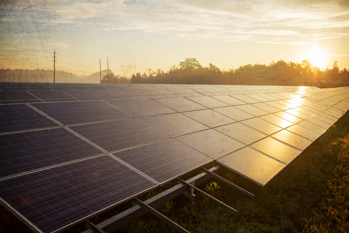 Green Power EMC Hazlehurst solar facilit Dakota Electric Association®